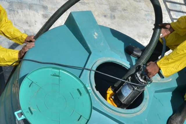 ground floor water tank cleaning services in dubai